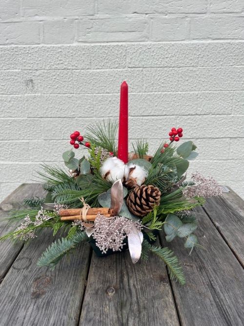 Tall Candle Table Arrangement